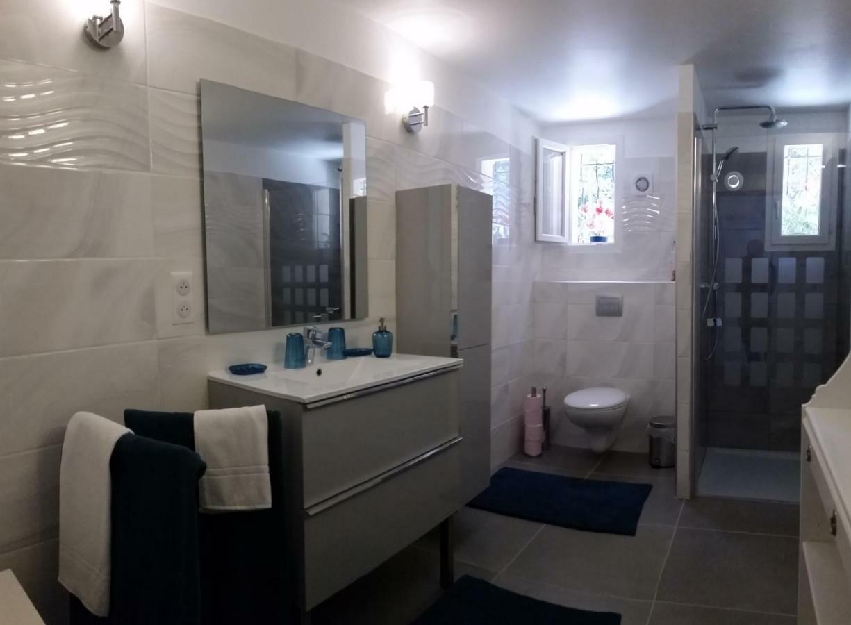 Villa Mylena Jouques Екстериор снимка